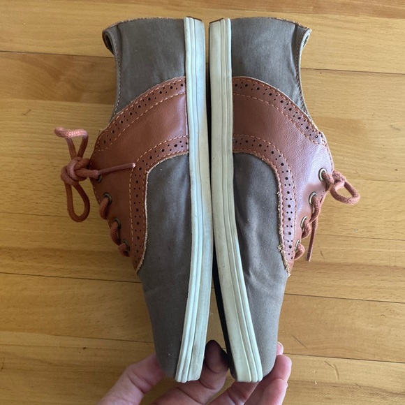 VANS Tuxedo Oxford womens sz 5 Olive Green Brown - Picture 2 of 11